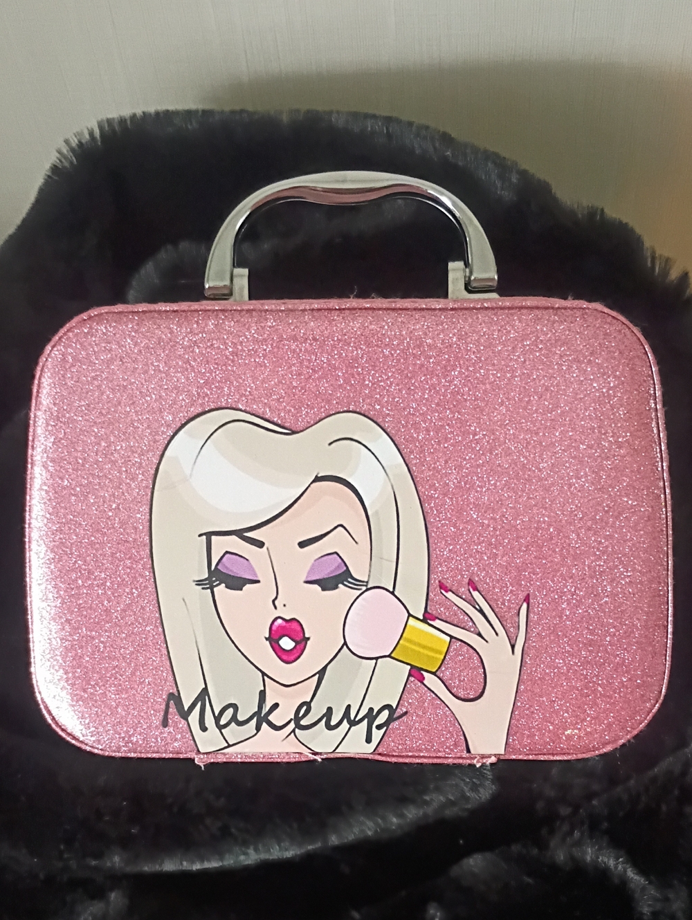 CUTE MAKE UP Case For Children Or Adults